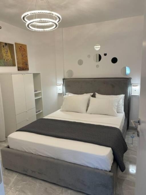 Flowery Penthouse In City Centre Of Salonic Exterior foto